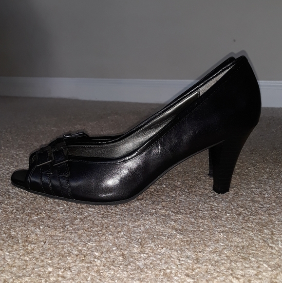 Naturalizer peep toe heels - Picture 3 of 10
